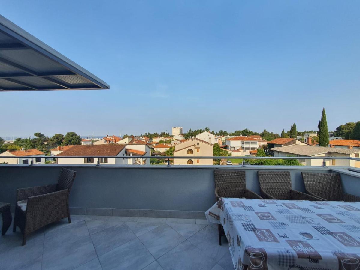 Apartment Sara Umag Exterior foto