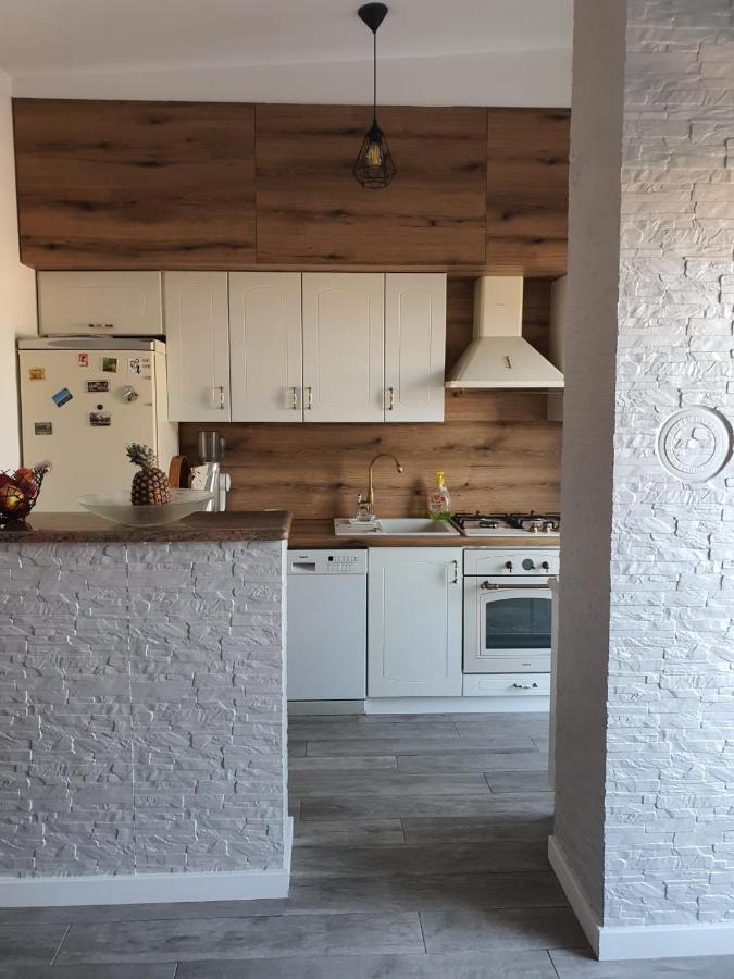 Apartment Sara Umag Exterior foto